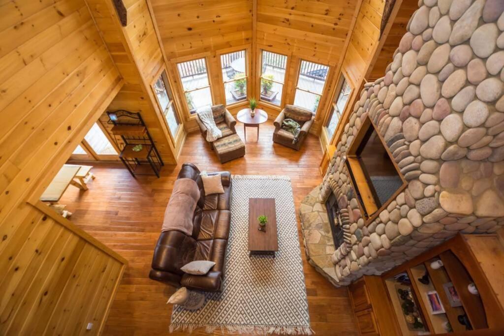 Christmas Lodge-Secluded Near Downtown Blue Ridge Bagian luar foto