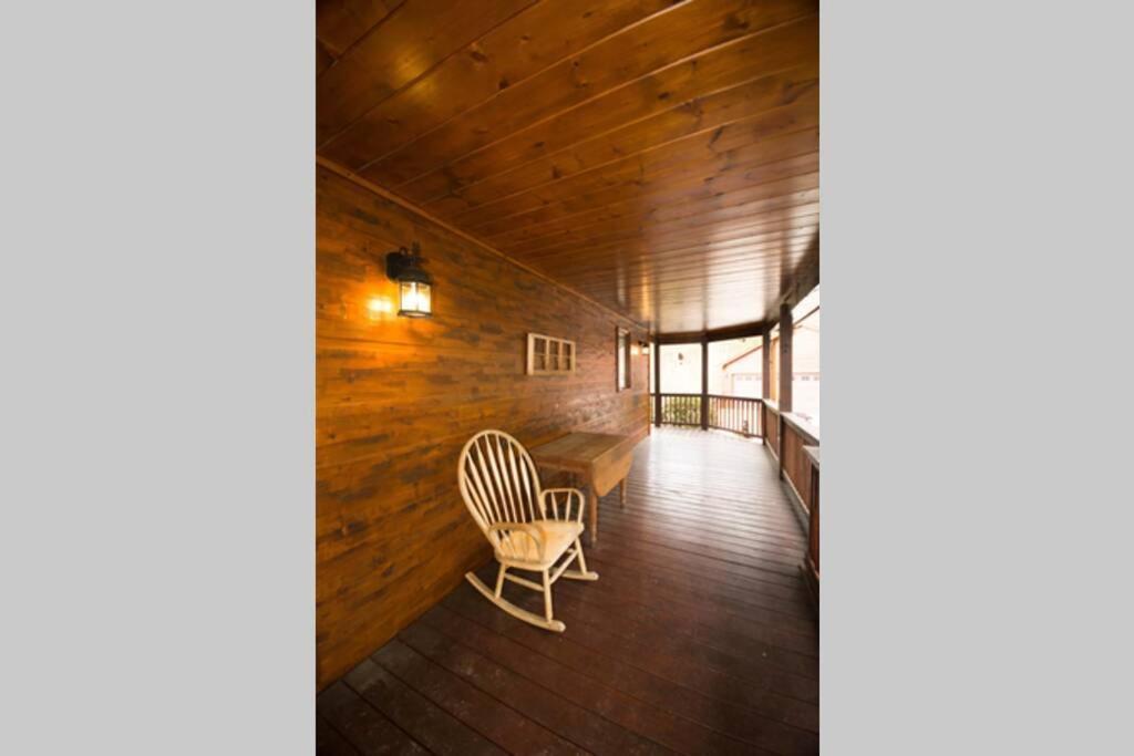 Christmas Lodge-Secluded Near Downtown Blue Ridge Bagian luar foto